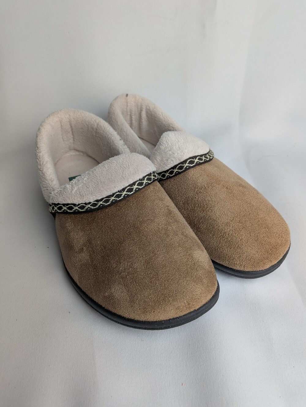 LEISURE By Foantreads Women Slippers Size 6 Tan Color Slip In Super Comfy
